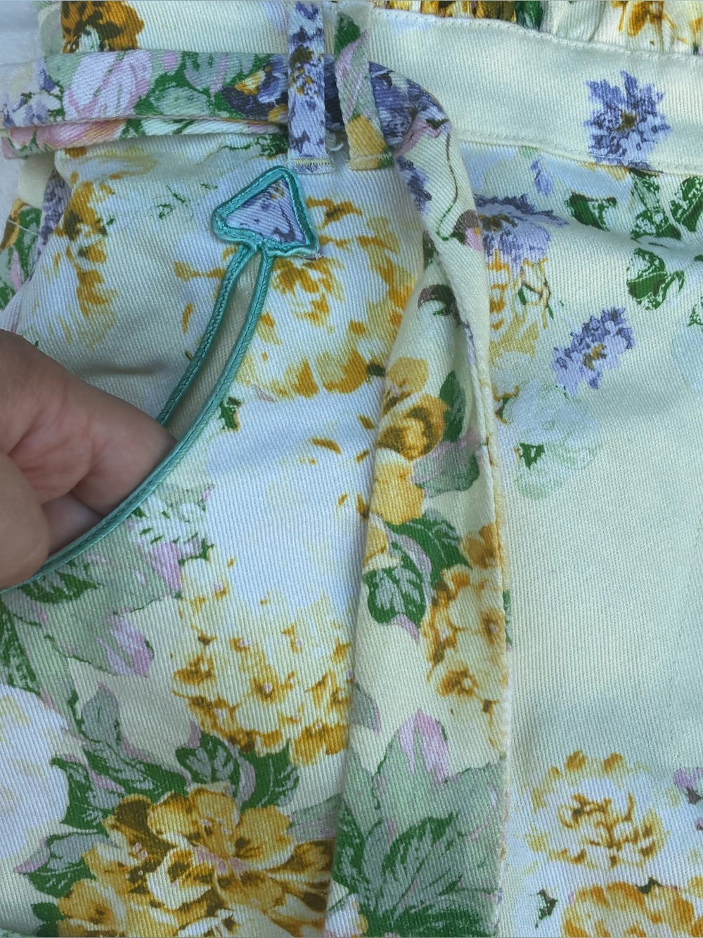 For Love & Lemons Chamomile Denim Romper Buttercreme Floral Size Medium - Picture 7 of 9